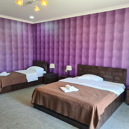 Hotel Georgian House Kutaisi Esterno foto