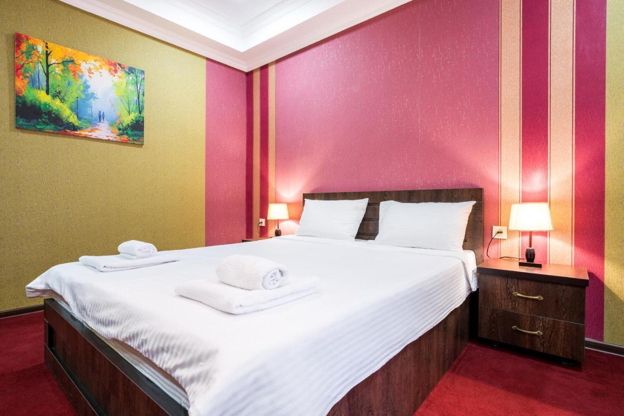 Hotel Georgian House Kutaisi Esterno foto
