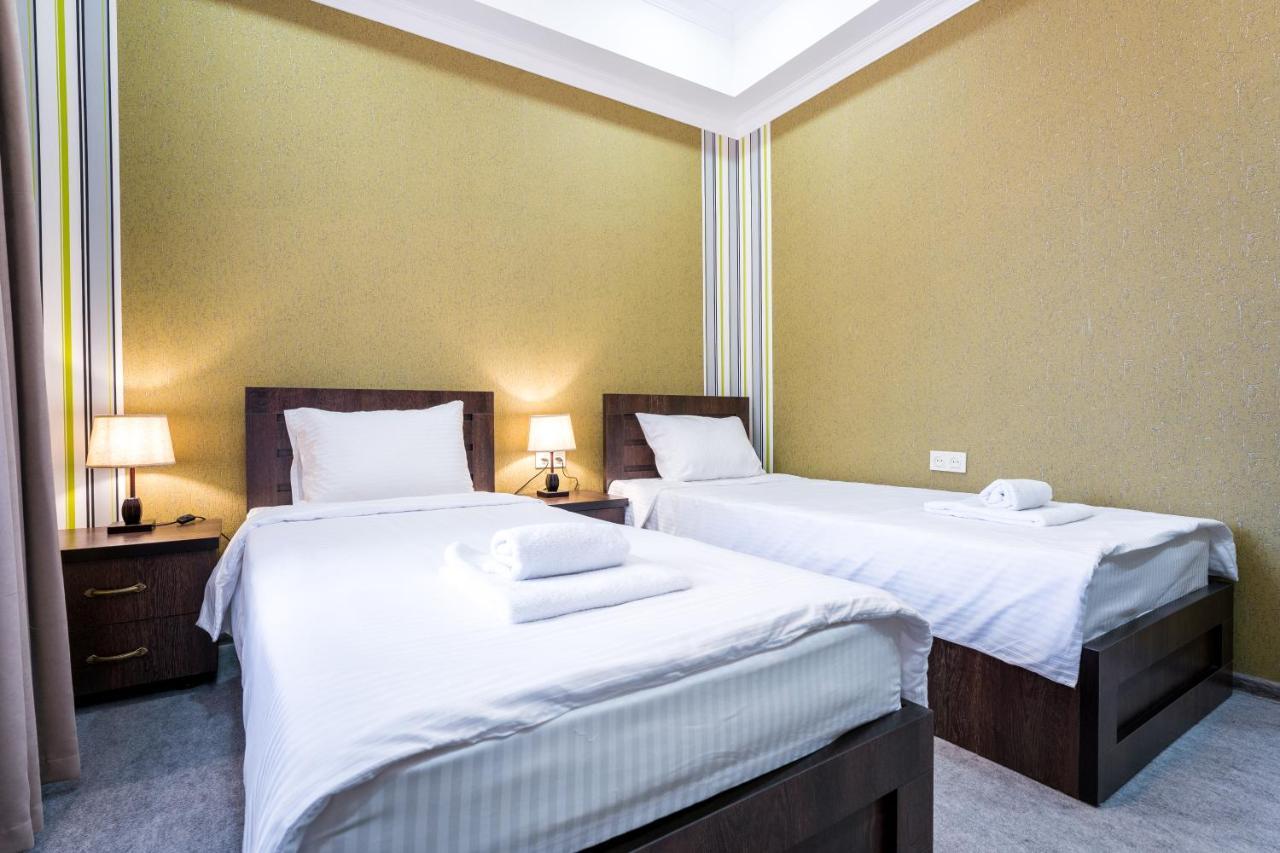Hotel Georgian House Kutaisi Esterno foto