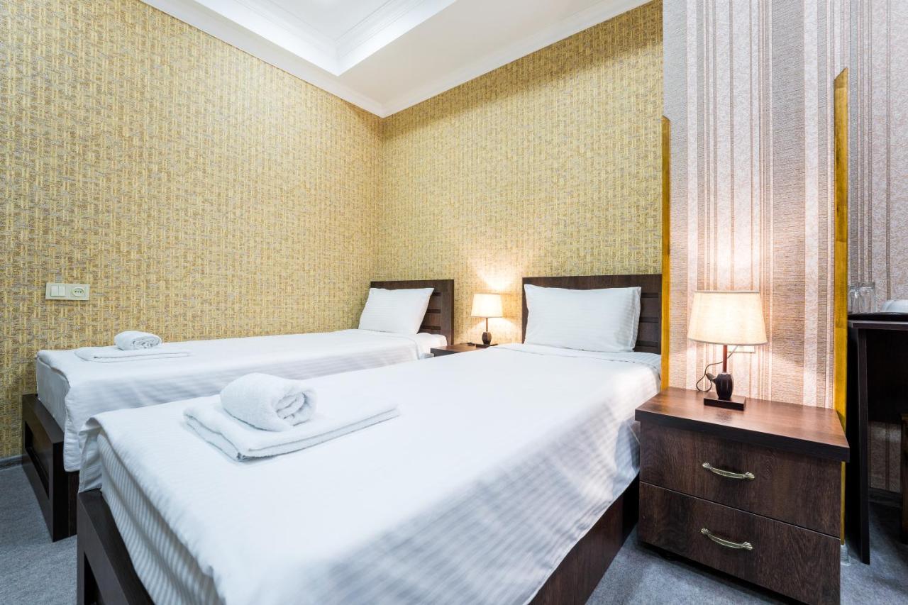 Hotel Georgian House Kutaisi Esterno foto