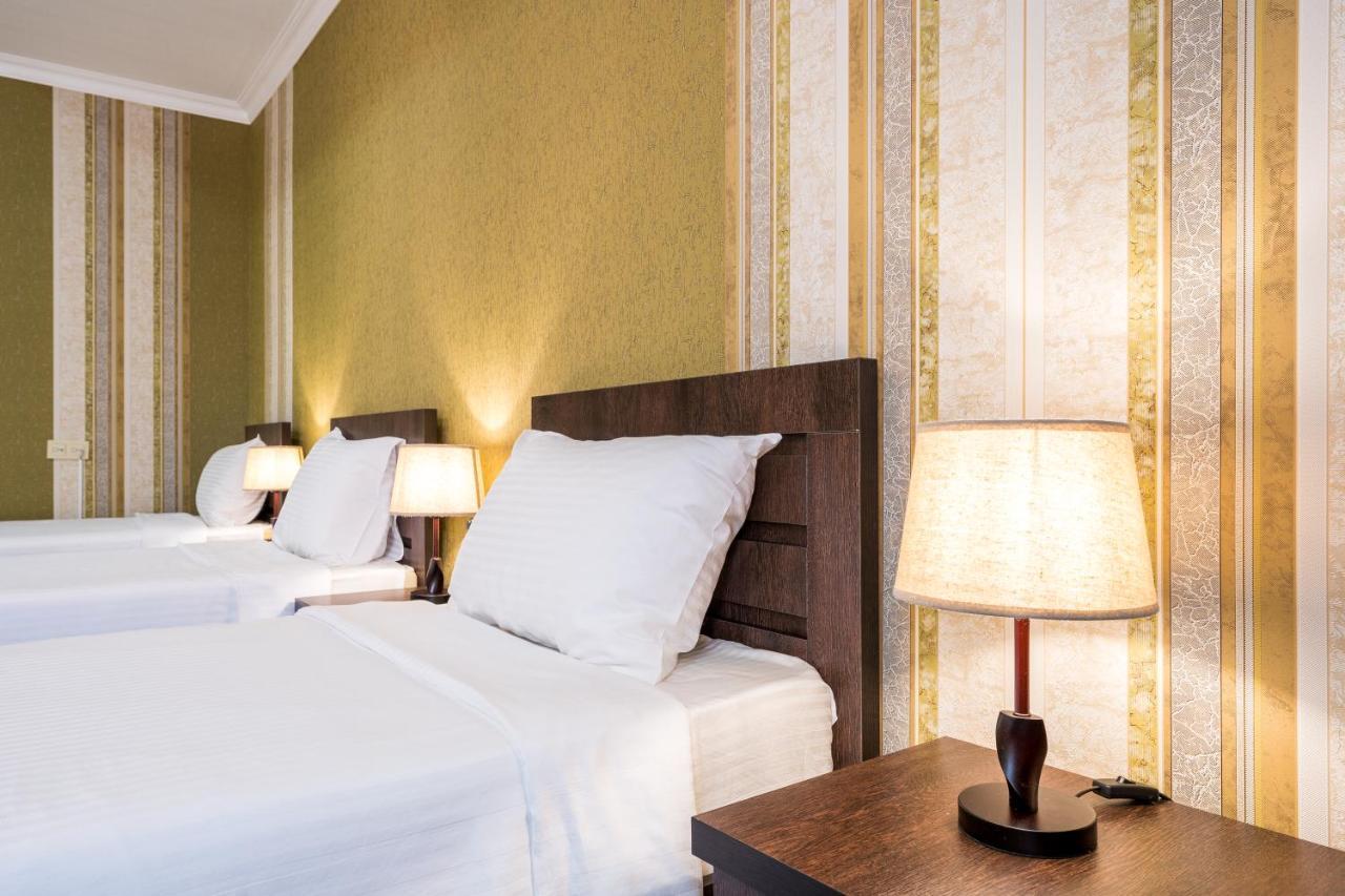 Hotel Georgian House Kutaisi Esterno foto