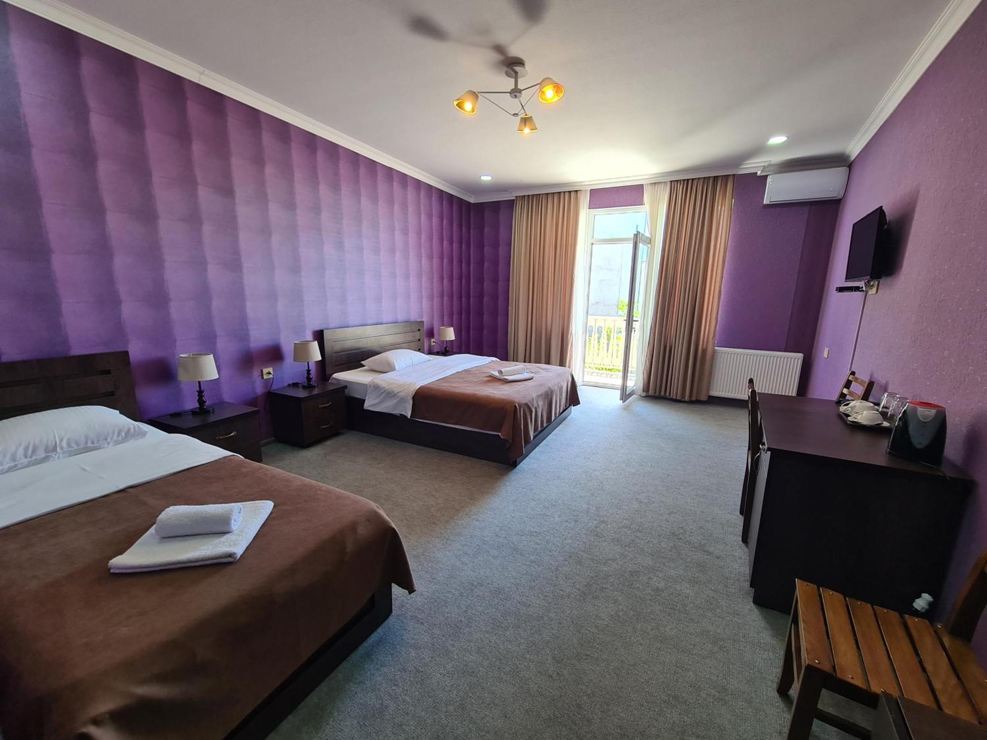 Hotel Georgian House Kutaisi Esterno foto